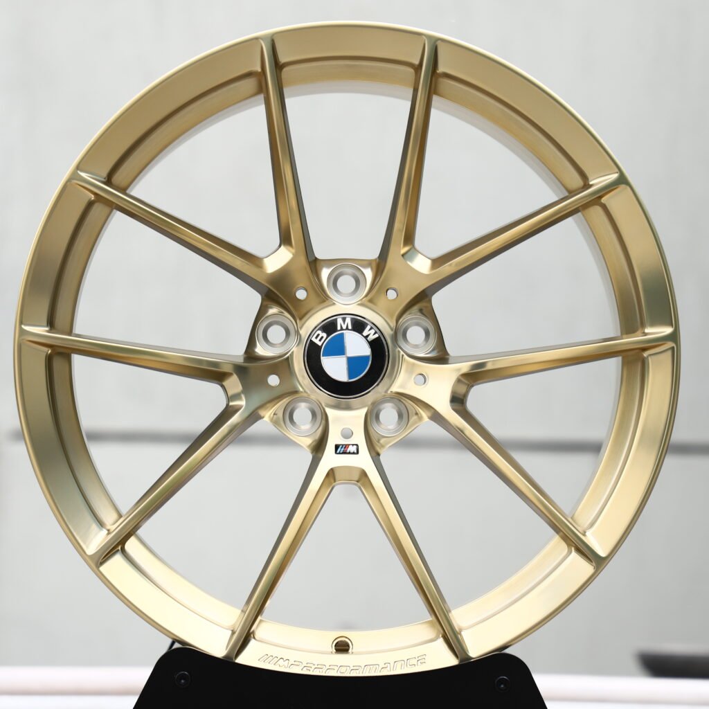 BMW Style 763M Brushed Clear Gold 5-Spoke Y-Design Forged Wheels – BMW M340i xDrive Sedan Fitment (19-20in, 5×112) Реплика кованых дисков