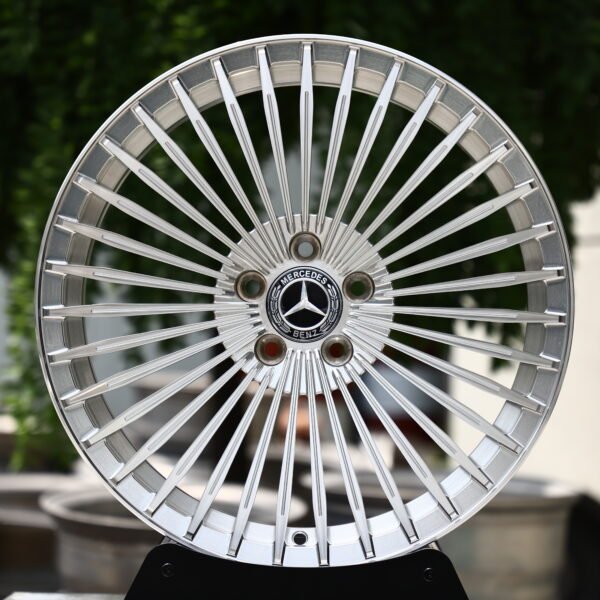 Mercedes-Benz S-Class Maybach wheels – Brushed Silver Fine Multi-Spoke, front view