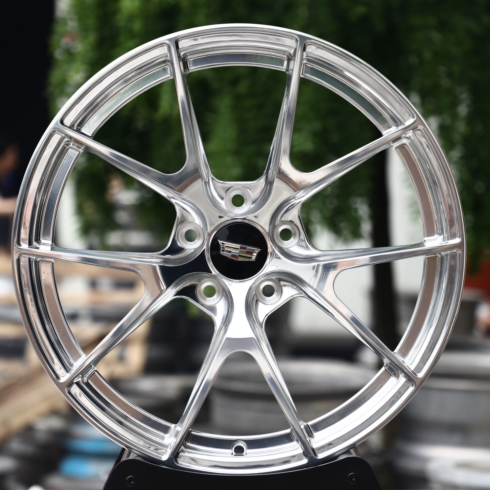Cadillac CT5-V Blackwing wheels – Mirror Polished 10 Y-Spoke (Cadillac OEM-Style), front view