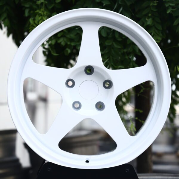 Honda Civic Type R wheels – Gloss White 5-Spoke, front view