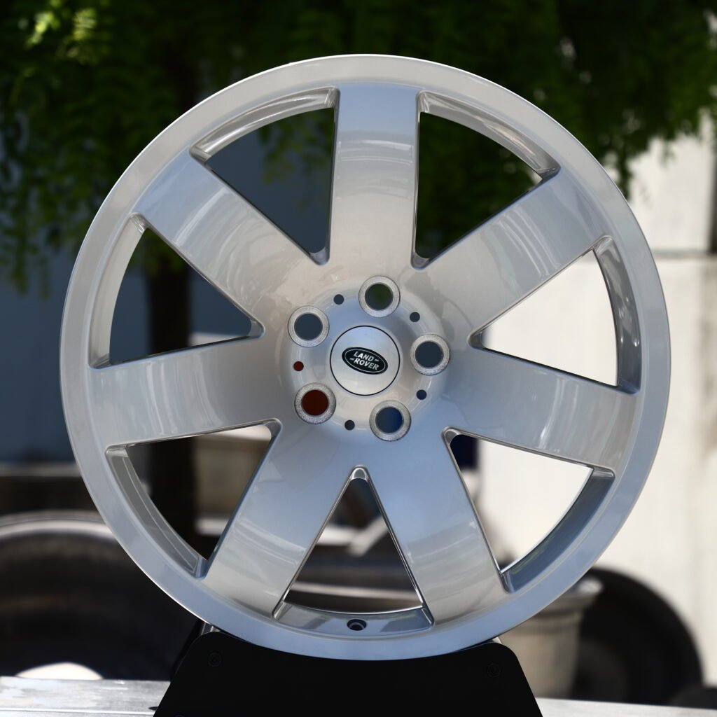 High-Gloss Silver 7-Spoke Forged Wheels – Land Rover Range Rover Sport SV Carbon Fitment (20-24in, 5×120) Монолитные кованые диски (Monoblock)