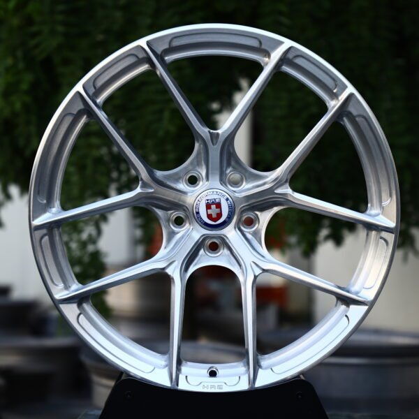Mercedes-Benz S-Class Maybach wheels – Brushed Silver 5-Spoke Y-Design (HRE P101-Style), front view