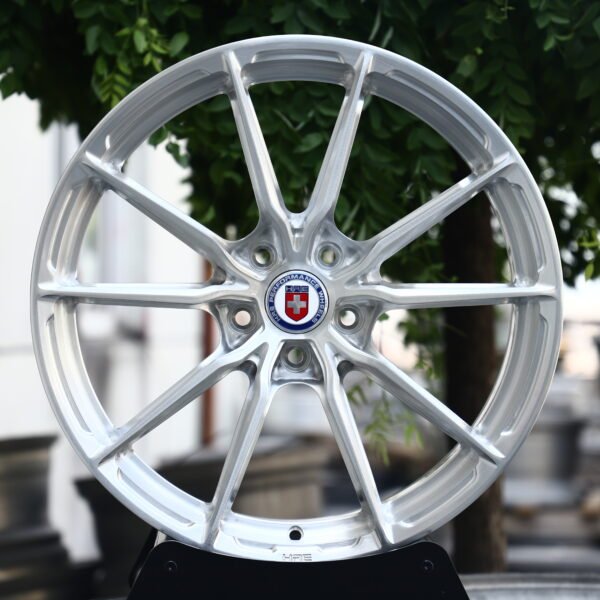 Mercedes-Benz S-Class Maybach wheels – Brushed Silver 5-Spoke Y-Design (HRE P104SC-Style), front view