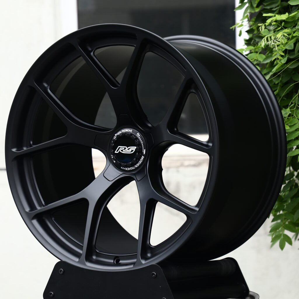 Porsche 911 991 wheels – RS Matte Black 5-Spoke Y-Design (Porsche OEM-Style), angled view