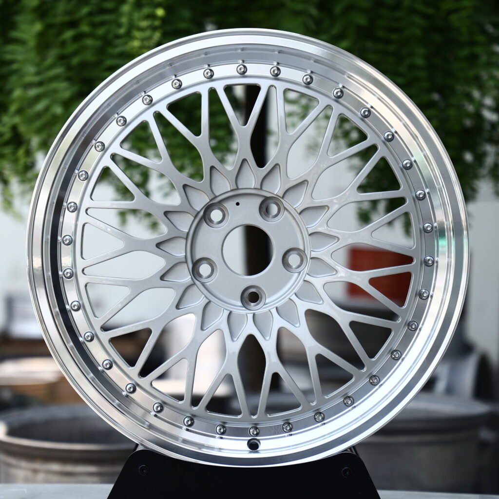 Silver Polished Lip Mesh Multi-Spoke Forged Wheels – BMW M3 CS Handschalter Fitment (19-21in, 5×112) Монолитные кованые диски (Monoblock)