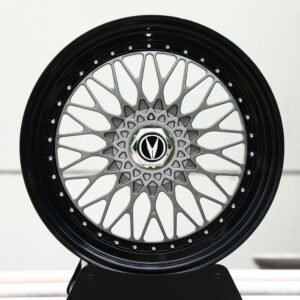 VOSSEN W2 CS Silver Mesh Black Riveted Lip Forged Wheels – Mercedes-Benz S-Class Maybach Fitment (19-22in, 5×112)