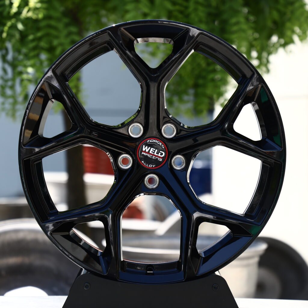 WELD RACING Gloss Black 5-Spoke Y-Design Forged Wheels – Ford Mustang GTD Liquid Carbon Fitment (19-22in, 5×114.3) Реплика кованых дисков