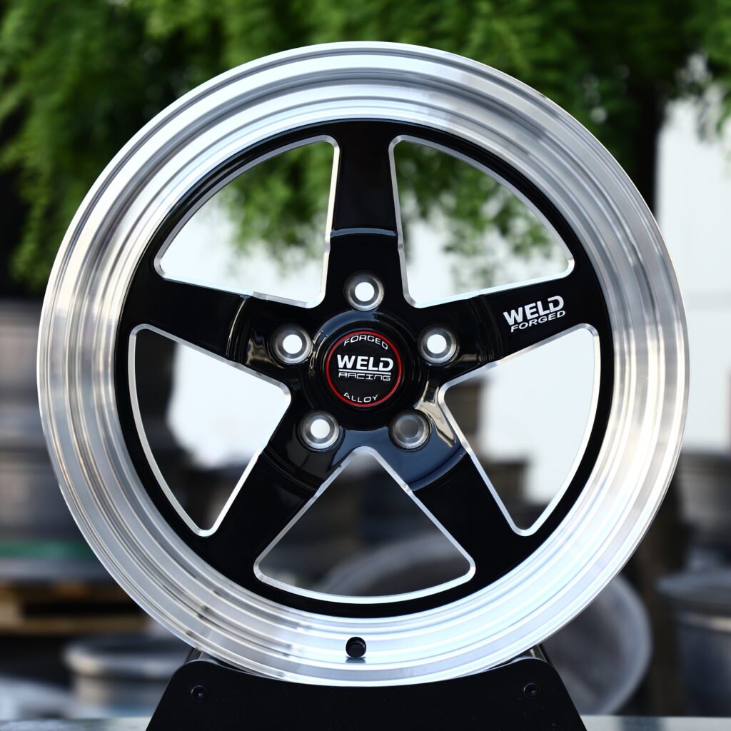 WELD RACING Machined Polished Lip 5-Spoke Forged Wheels – Ford Mustang GTD Liquid Carbon Fitment (19-22in, 5×114.3) Реплика кованых дисков