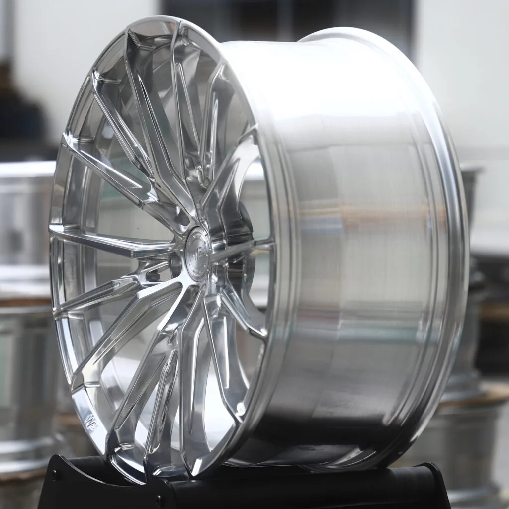 WF CF.4-FFR-Style Full Polished Chrome Silver 15-Spoke Forged Wheels – Mercedes-Benz S-Class Maybach, 5x112 / 5x130 bolt pattern, side view