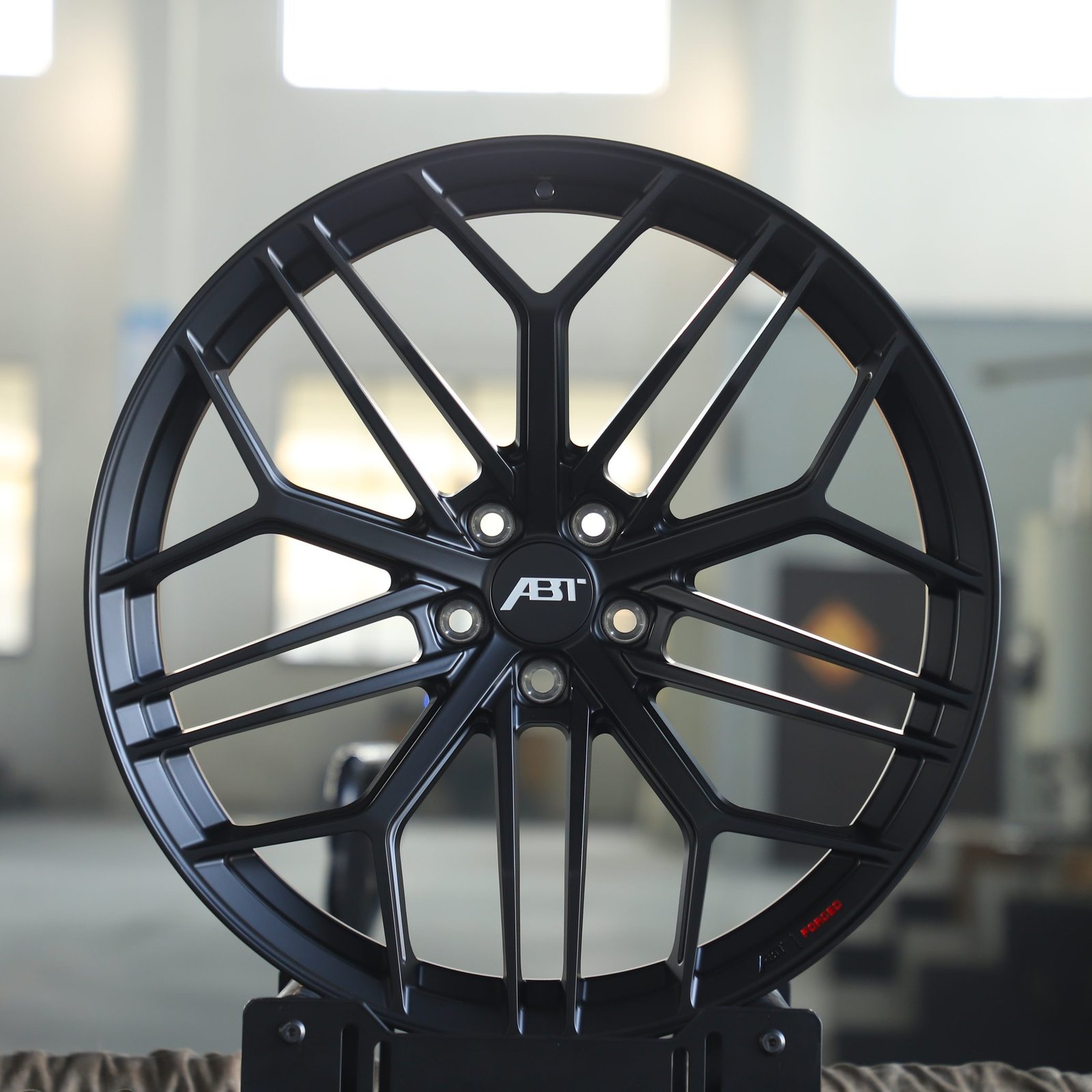 Audi RS5 wheels – ABT Gloss Black Split-Spoke, front view