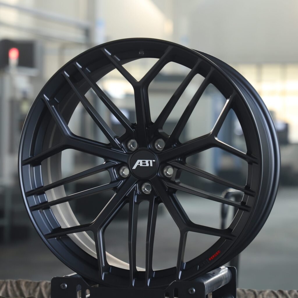 Audi A6 wheels – ABT Gloss Black Split-Spoke, angled view