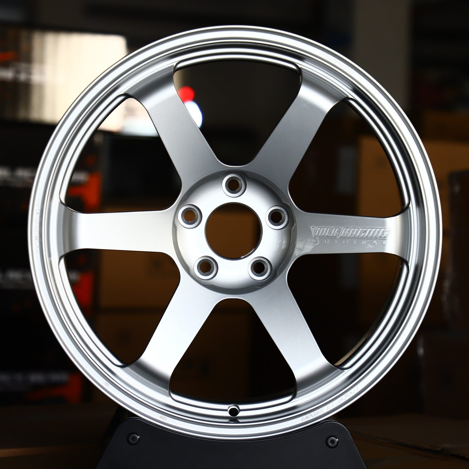 Honda S2000 wheels – Advan Racing Bright Silver 6-Spoke, front view