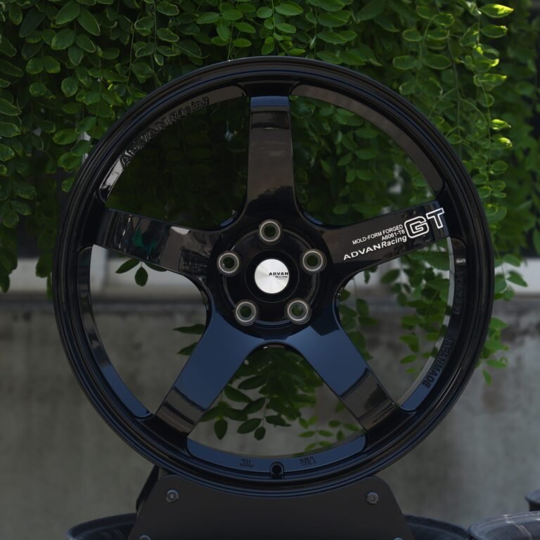 Honda S2000 wheels – Advan Racing Gloss Black 5-Spoke Deep Lip, front view