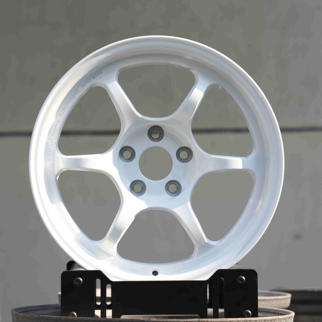 Advan Racing Gloss White 6-Spoke Forged Wheels - Ford Mustang / Chevrolet Corvette Fitment (5-Lug) Monoblock forged wheel