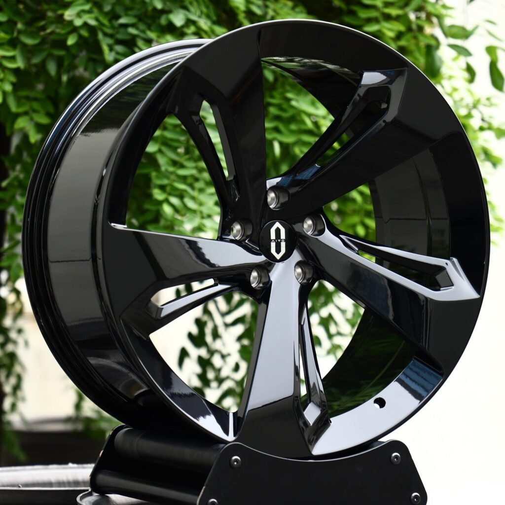 AITO M9 wheels – Gloss Black Directional (AITO OEM-Style), angled view