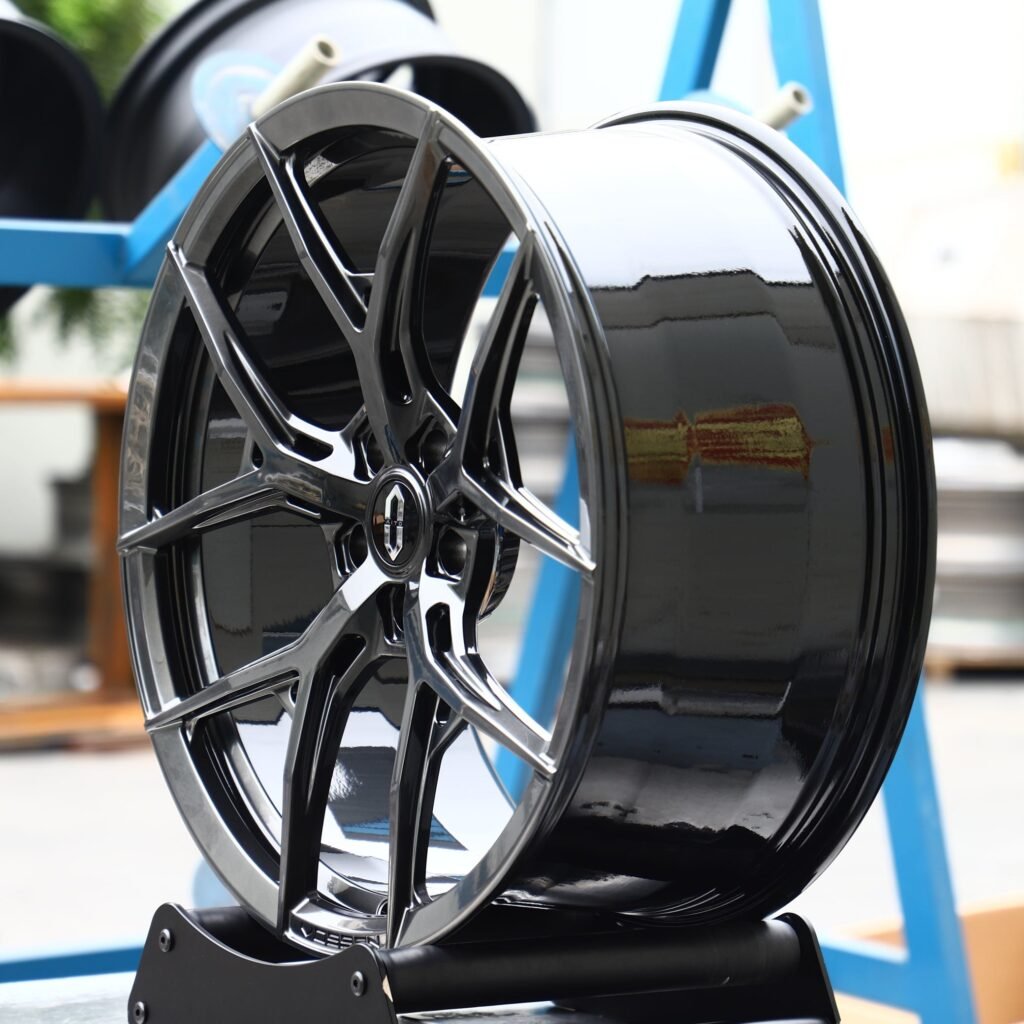 AITO Style Metallic Gray / Gunmetal 5 Y-Spoke Forged Wheels - AITO M9 / AITO M7 Fitment (5-Lug) view 4