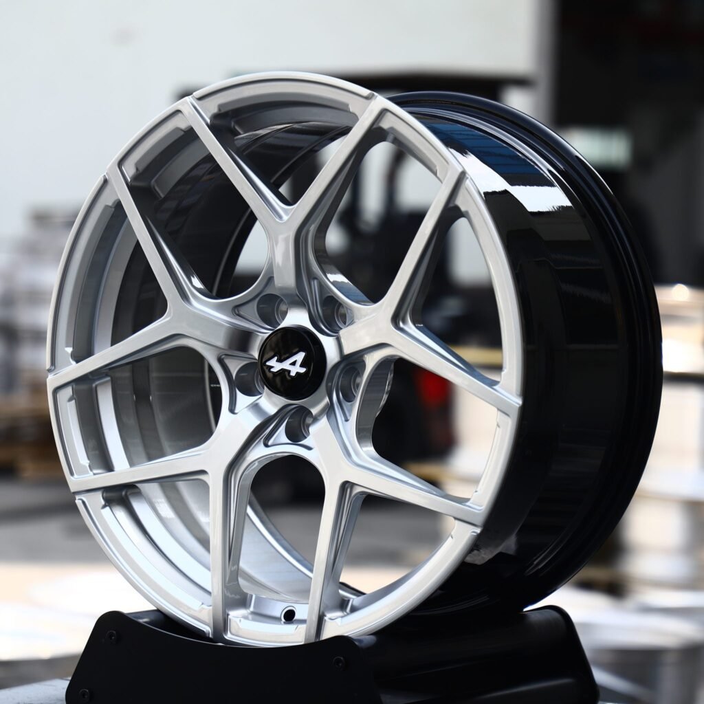 Alpine A290 wheels – Hyper Silver 5 Y-Spoke (Alpine OEM-Style), angled view