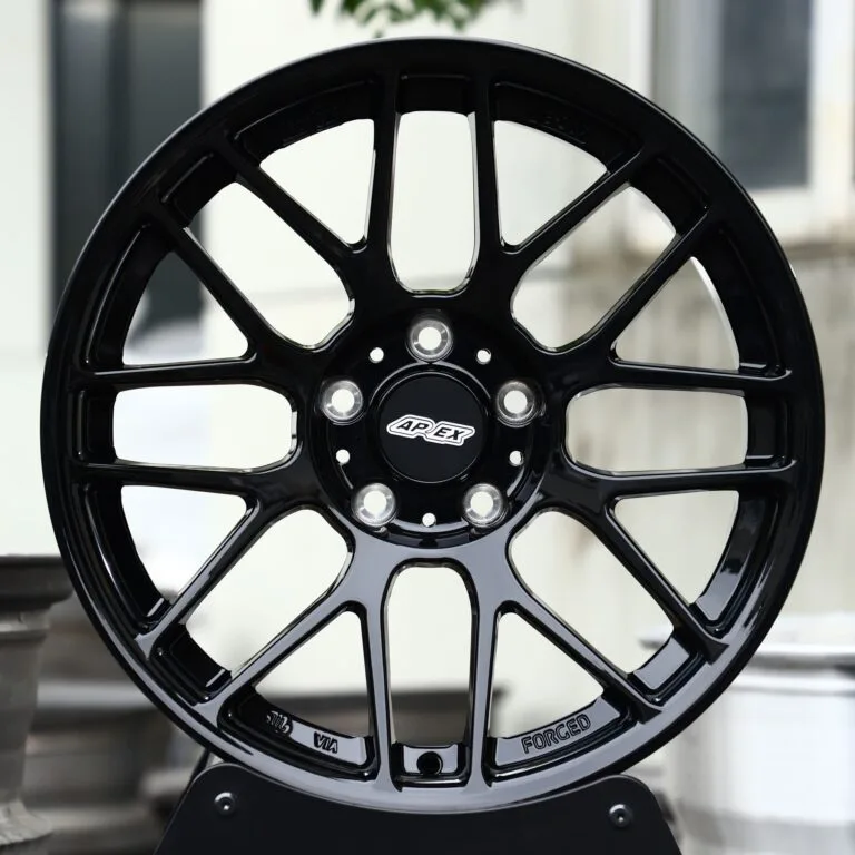 BMW M3 E46 wheels – ARC Gloss Black 8 Y-Spoke (APEX ARC-8-Style), front view