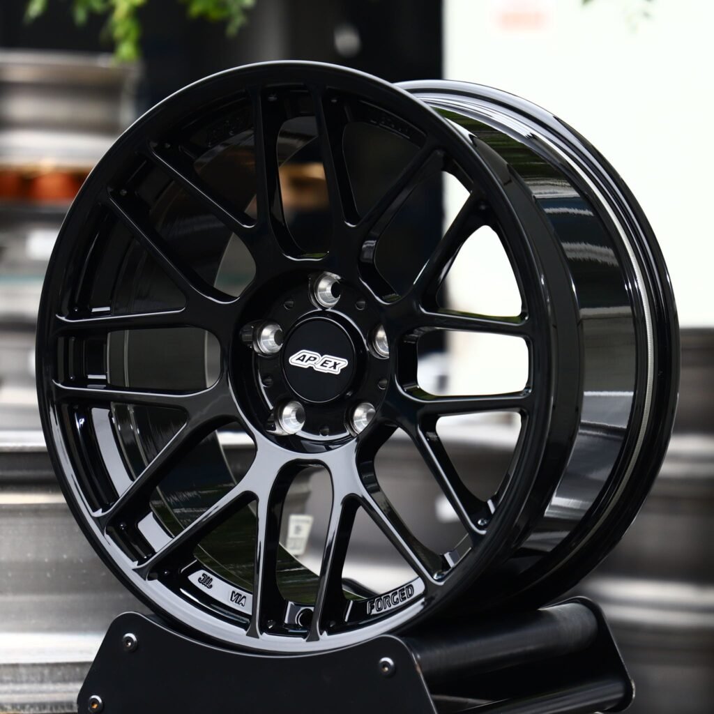 BMW 3 Series F30 wheels – ARC Gloss Black 8 Y-Spoke (APEX ARC-8-Style), angled view