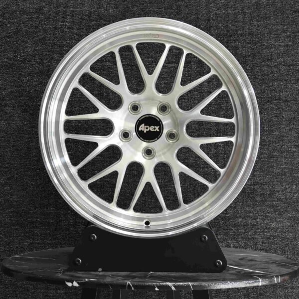 BMW M3 E46 wheels – Bright Silver Mesh Deep-Lip (APEX-Style), front view