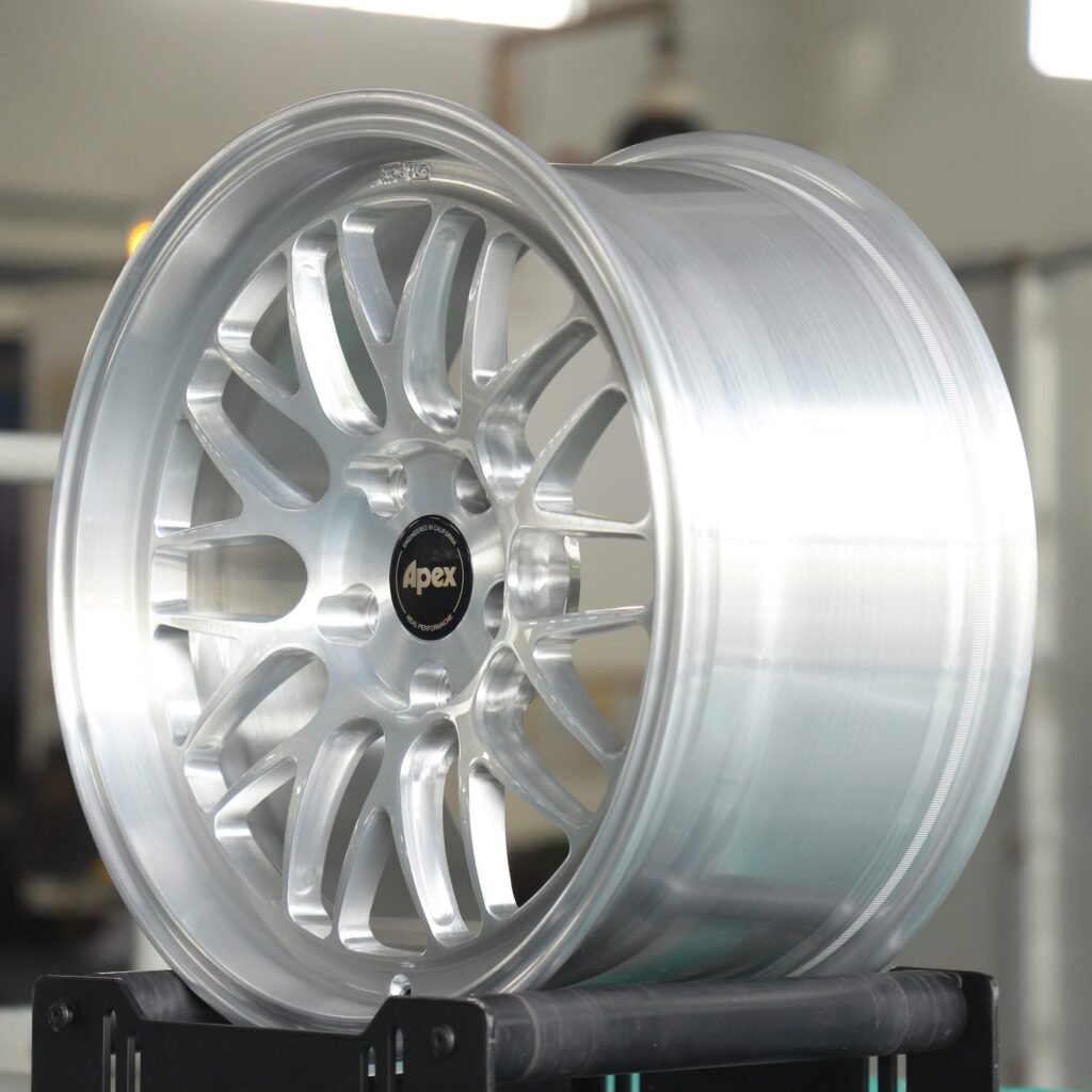 APEX Bright Silver 10 Y-Spoke Deep Lip Forged Wheels - BMW M3 / Audi RS5 Fitment (5-Lug) view 4