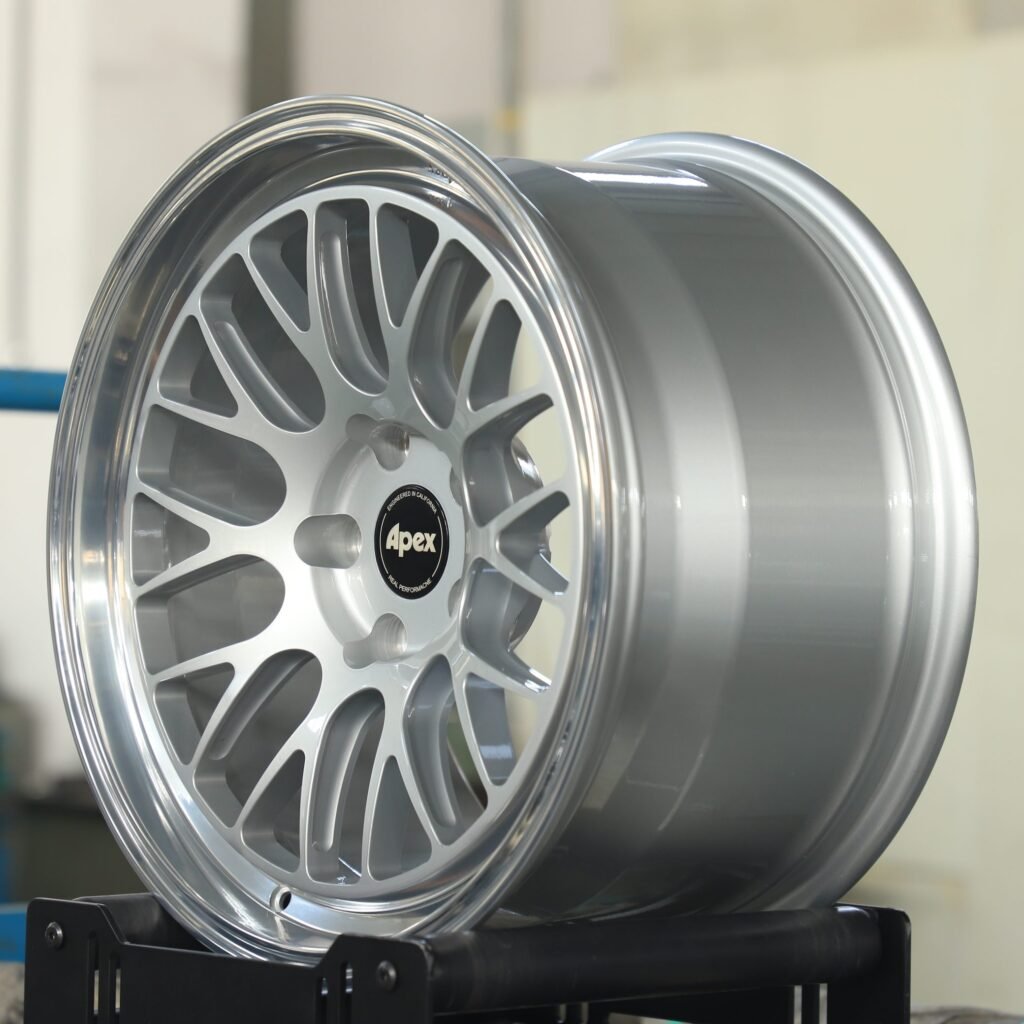 BMW M4 F82 wheels – Bright Silver 10 Y-Spoke Deep Lip (APEX ML-10RT-Style), lip and barrel detail