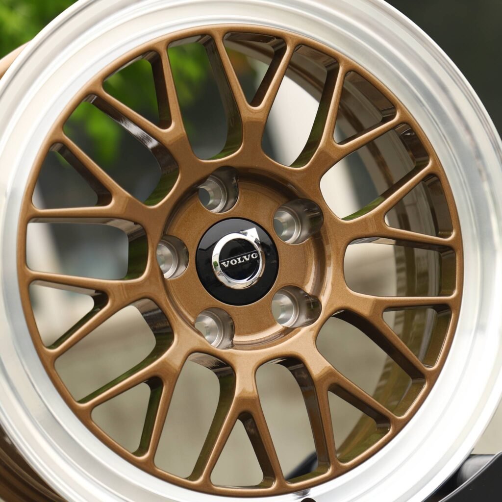 Volvo XC90 wheels – Bronze 10 Y-Spoke Wide Lip (Volvo OEM-Style), lip and barrel detail
