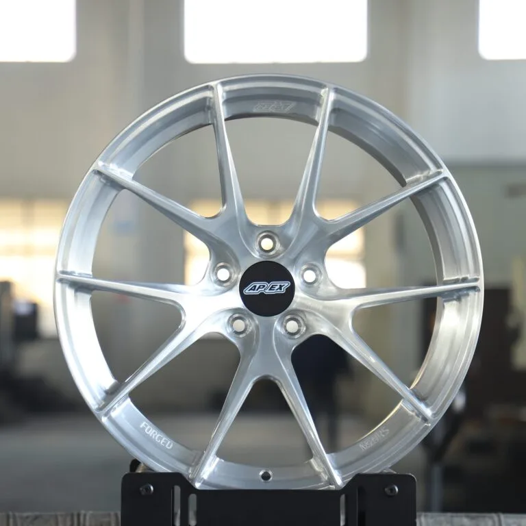 Toyota GR86 wheels – Brushed Silver 5-Spoke (APEX VS-5RS-Style), front view