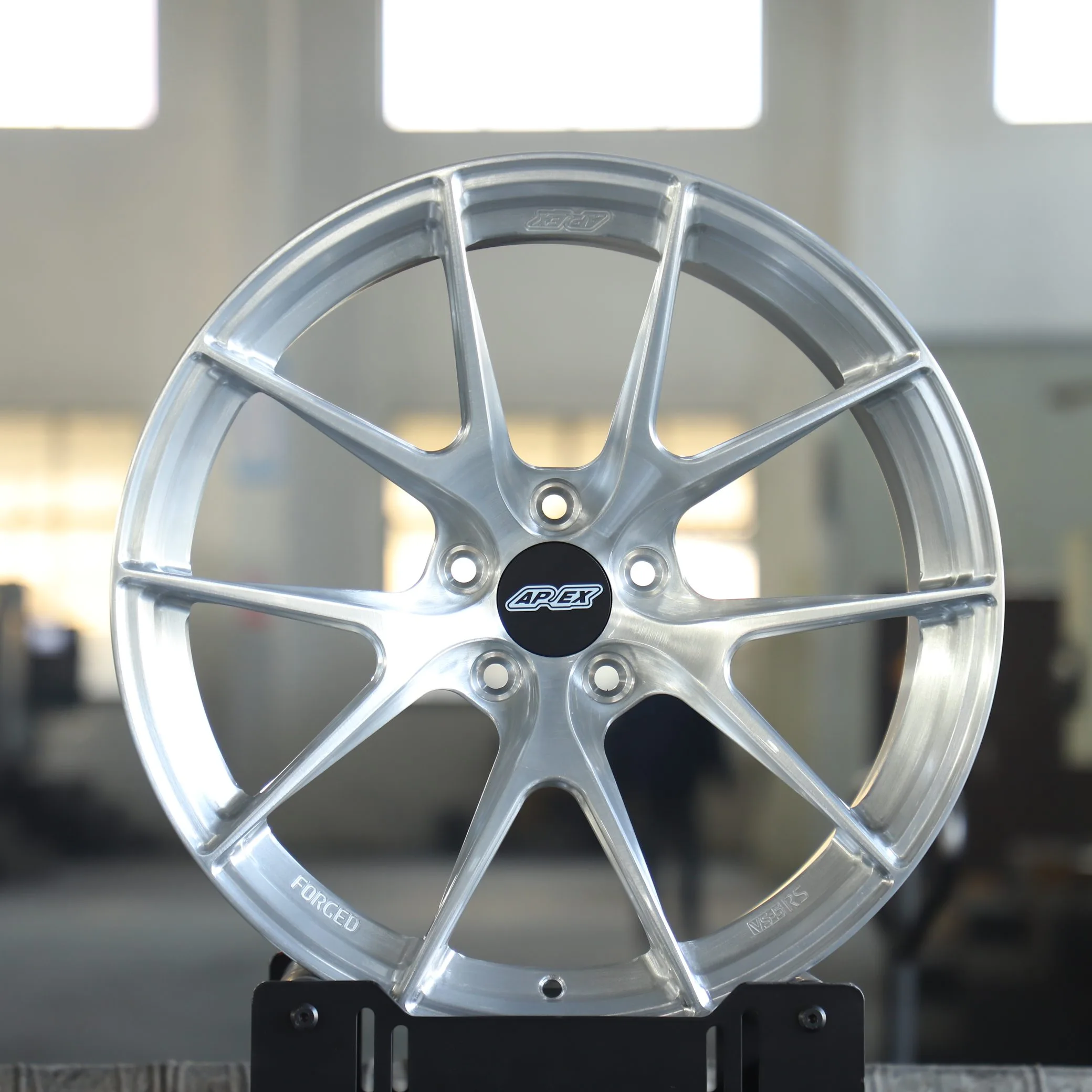 Toyota GR86 wheels – Brushed Silver 5-Spoke (APEX VS-5RS-Style), front view