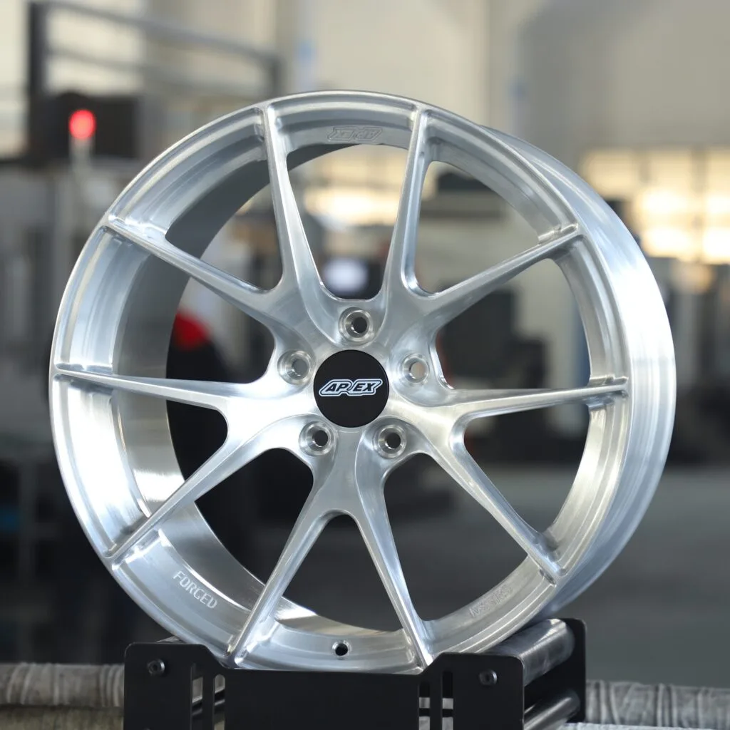 BMW 3 Series F30 wheels – Brushed Silver 5-Spoke (APEX VS-5RS-Style), angled view