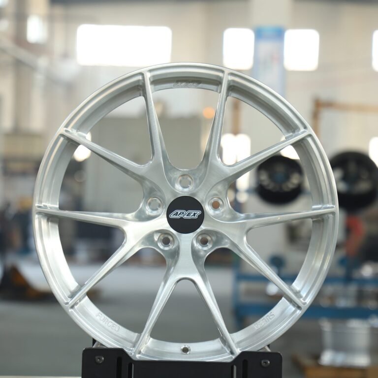 Toyota GR86 wheels – Brushed Silver 5 Y-Spoke (APEX VS-5RS-Style), front view