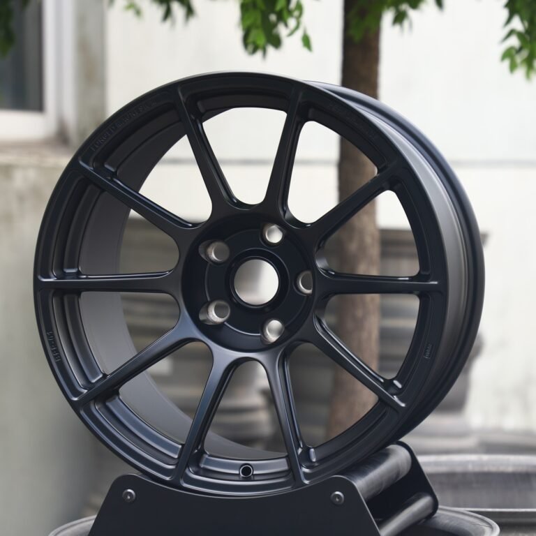 BMW 3 Series E90 wheels – Gloss Black 10-Spoke (APEX SM-10-Style), front view