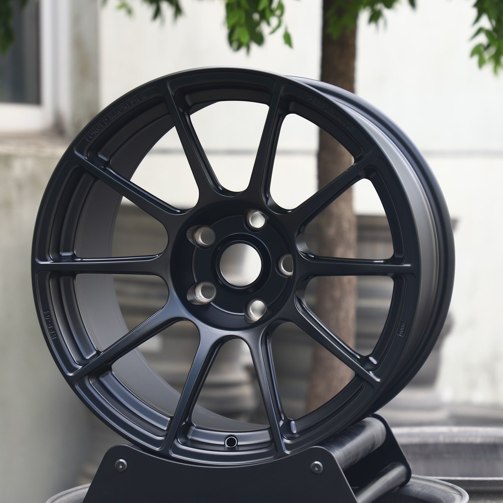 BMW 3 Series E90 wheels – Gloss Black 10-Spoke (APEX SM-10-Style), front view