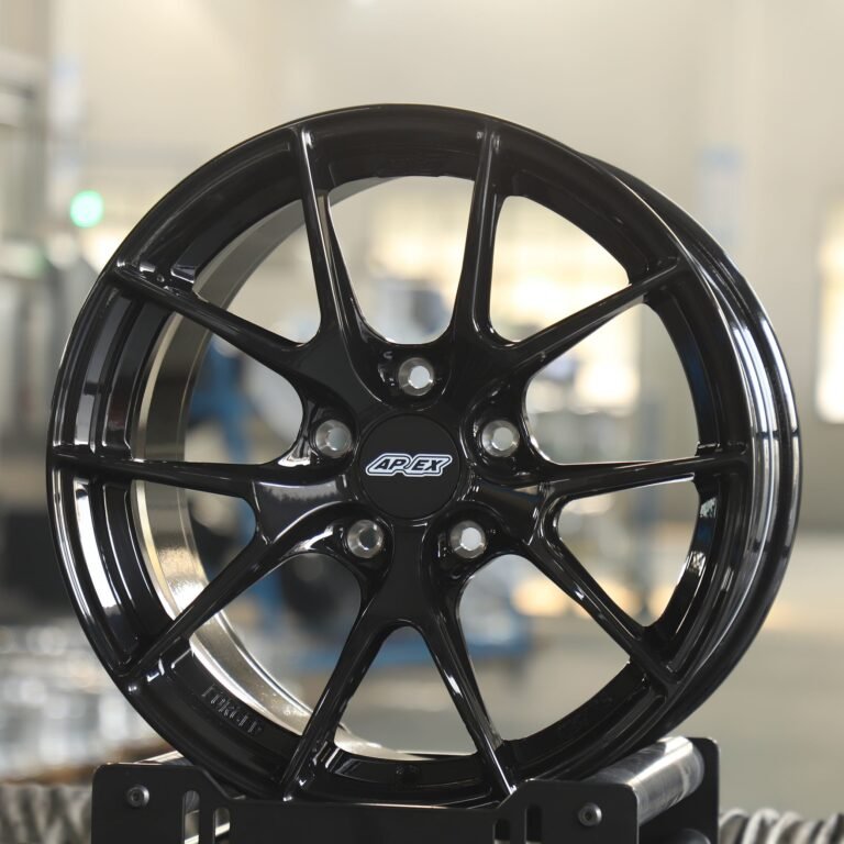 Toyota GR86 wheels – Gloss Black 5 Y-Spoke (APEX VS-5RS-Style), front view
