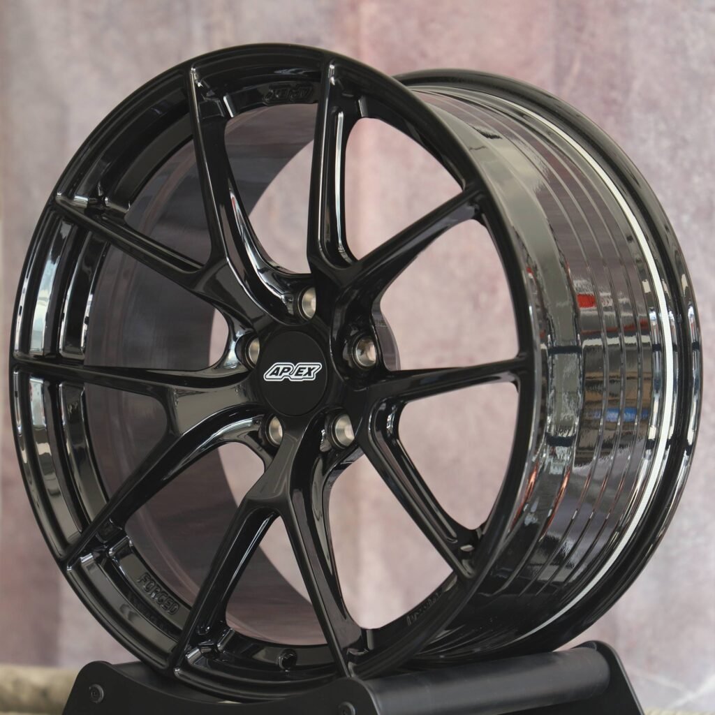 BMW M3 F80 wheels – Gloss Black 5 Y-Spoke (APEX VS-5RS-Style), lip and barrel detail