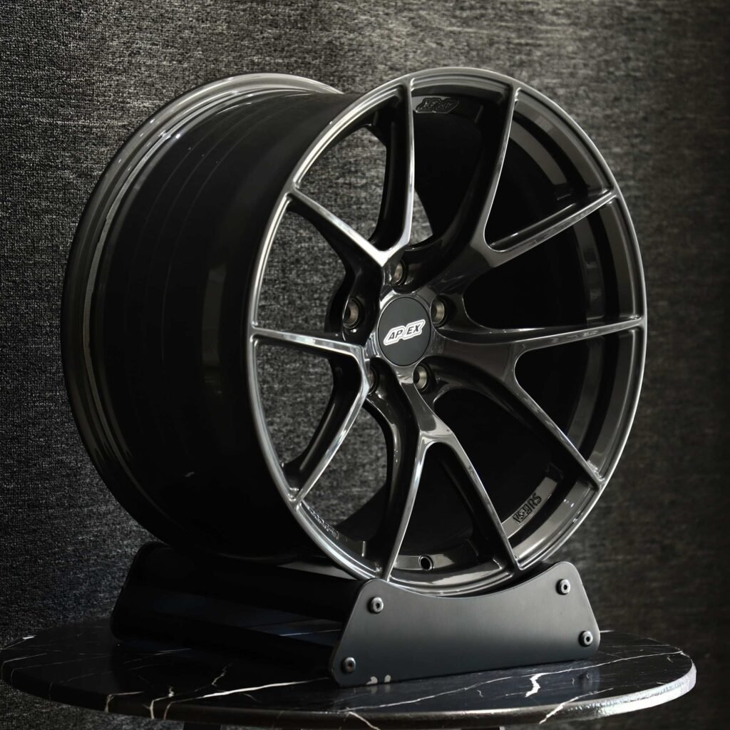BMW 3 Series F30 wheels – Gloss Black / Gunmetal / Gray 5 Y-Spoke (APEX VS-5RS-Style), angled view