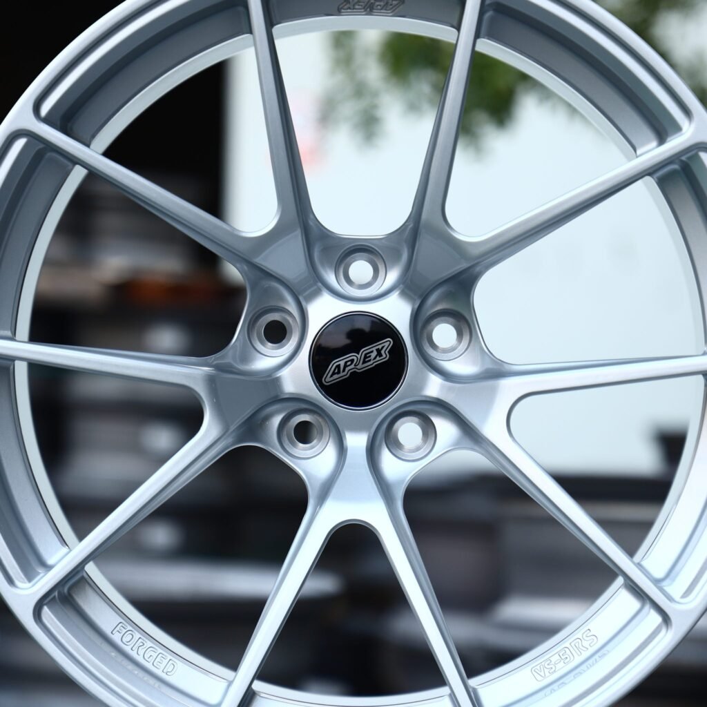BMW M3 F80 wheels – Matte Silver 5 Y-Spoke (APEX VS-5RS-Style), lip and barrel detail