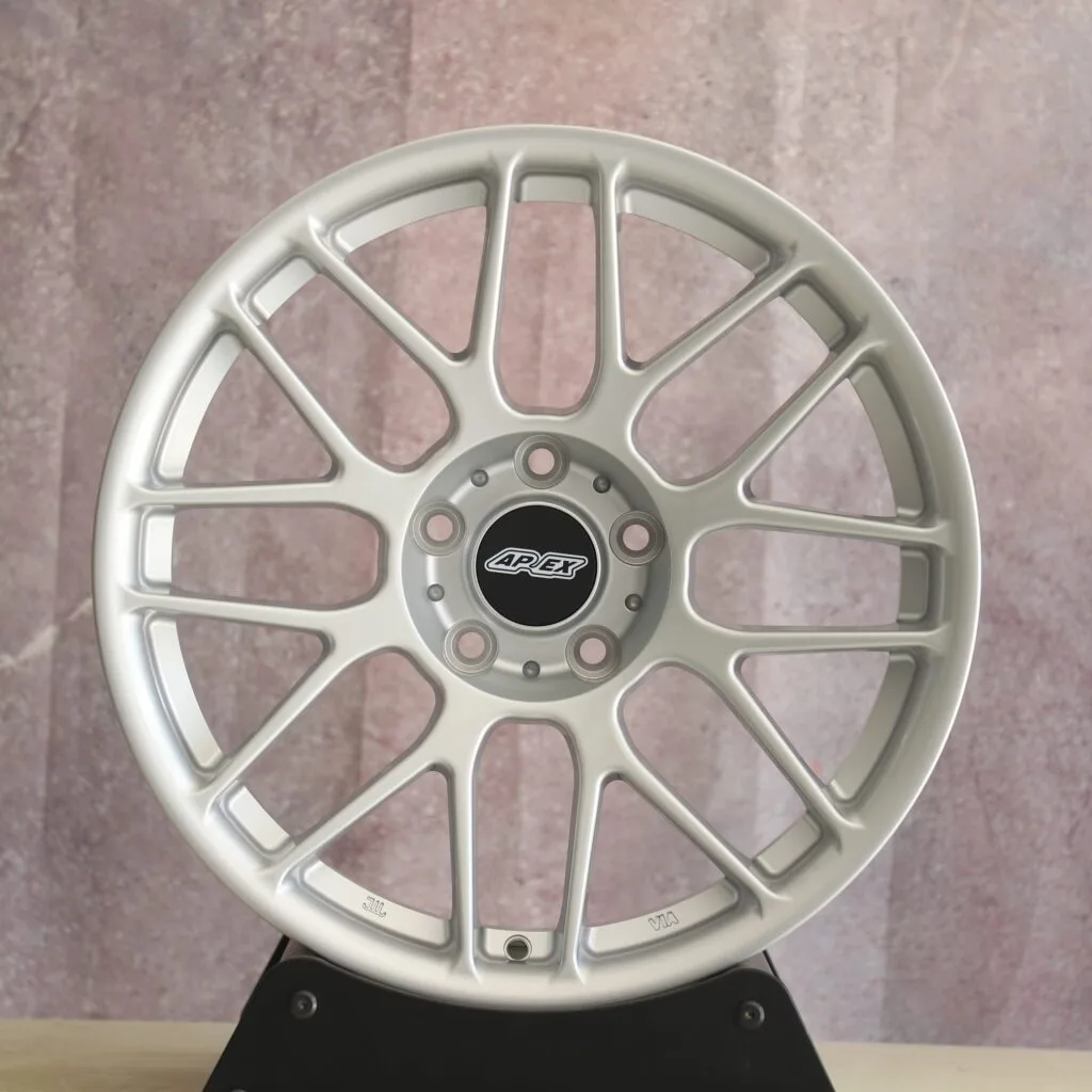 BMW M3 E46 wheels – Matte Silver 8 Y-Spoke (APEX ARC-8-Style), front view