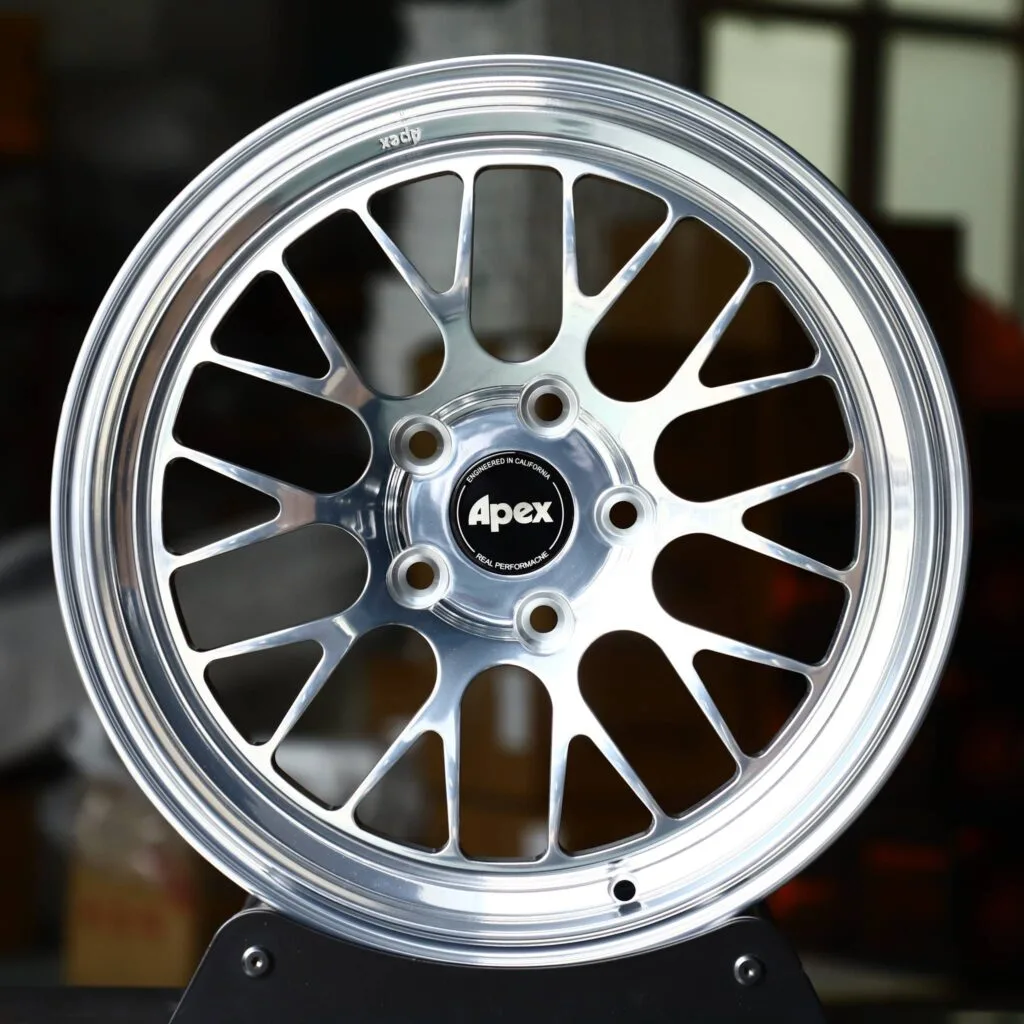 BMW M3 E46 wheels – Matte Silver Deep Lip (APEX ML-10RT-Style), front view