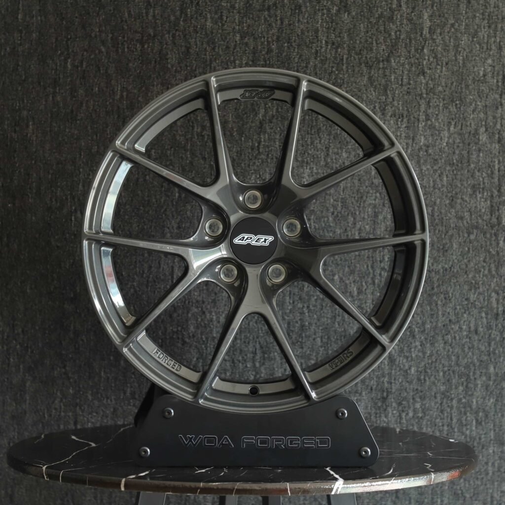 Toyota GR86 wheels – Metallic Gray 5 Y-Spoke (APEX VS-5RS-Style), front view