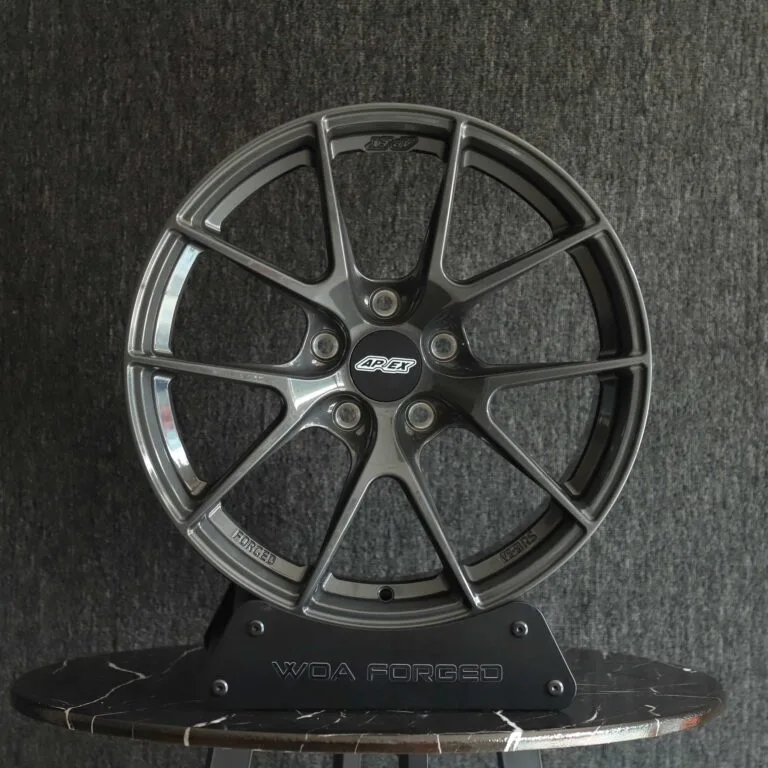 Toyota GR86 wheels – Metallic Gray 5 Y-Spoke (APEX VS-5RS-Style), front view