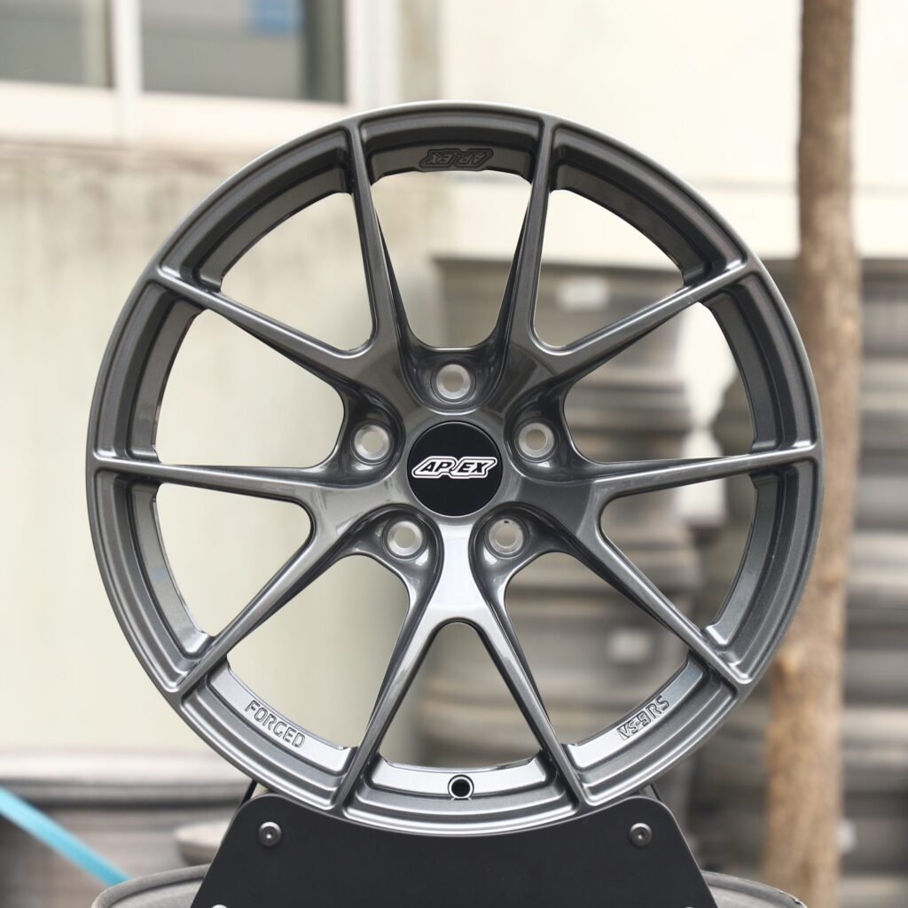 Toyota GR86 wheels – Metallic Gray 5 Y-Spoke (APEX VS-5RS-Style), front view
