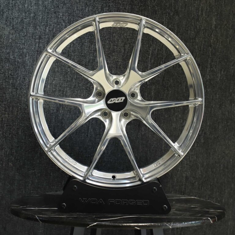 Toyota GR86 wheels – Polished Silver 5 Y-Spoke (APEX VS-5RS-Style), front view