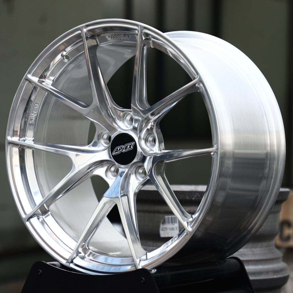 BMW M3 wheels – Mirror Polished 5 Y-Spoke (APEX-Style), angled view