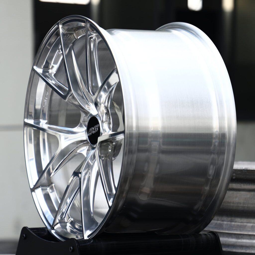 5x130 wheels – Mirror Polished 5 Y-Spoke (APEX-Style), side view