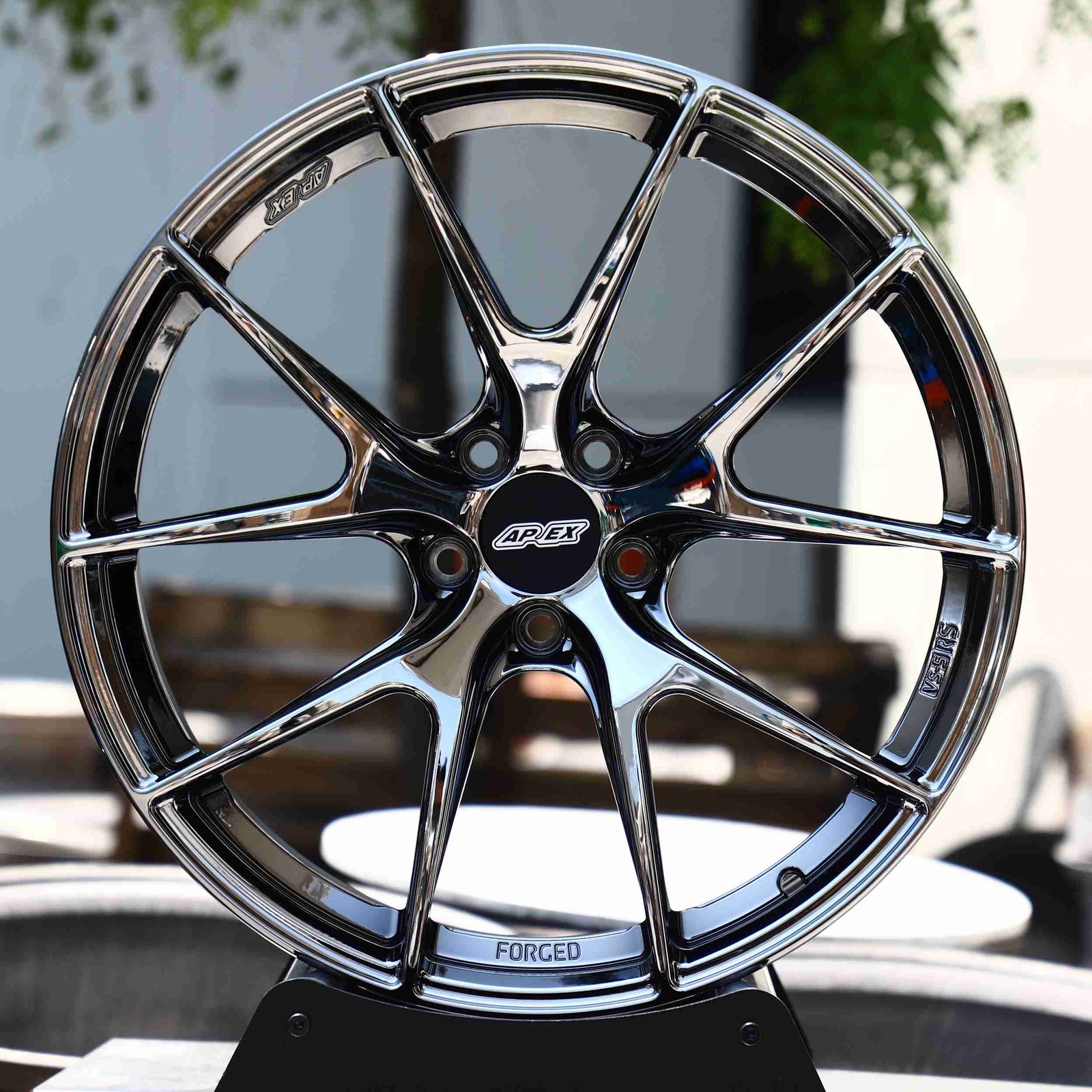Toyota GR86 wheels – Black Chrome (APEX VS-5RS-Style), front view