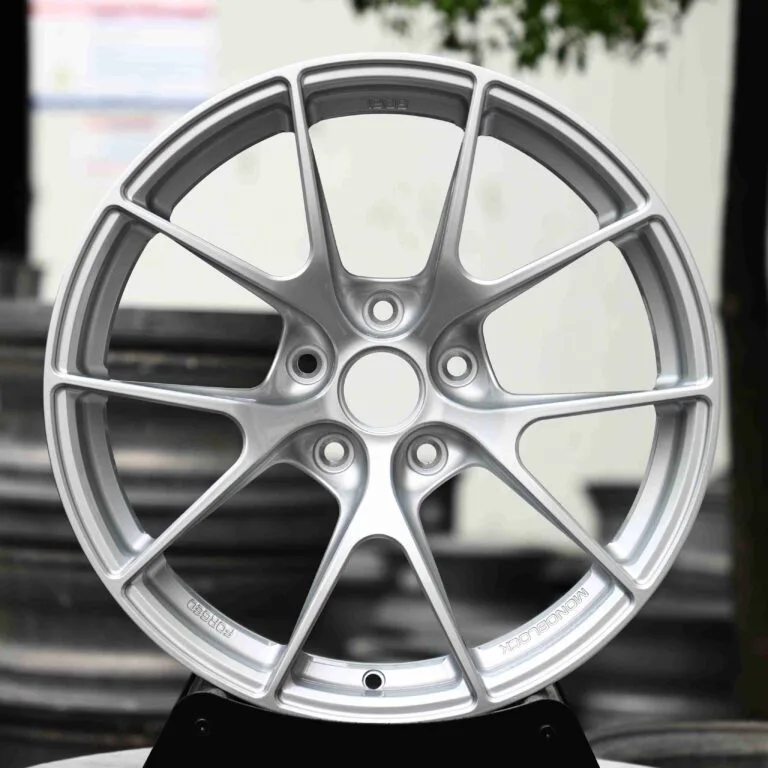 Toyota GR86 wheels – VS-5RS Bright Silver 5 Y-Spoke (APEX VS-5RS-Style), front view
