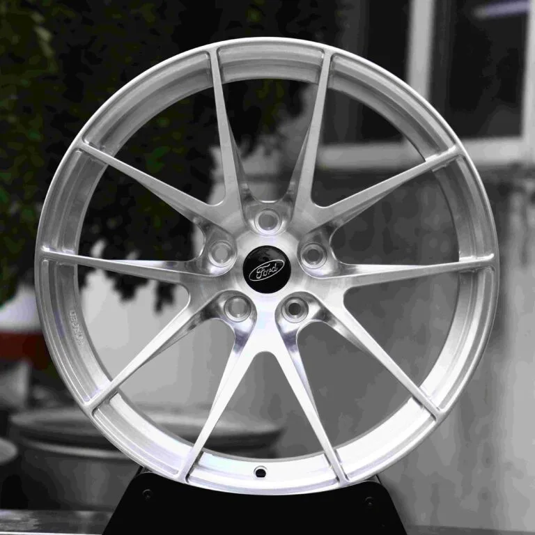 Ford Mustang wheels – VS-5RS Brushed Silver (APEX VS-5RS-Style), front view