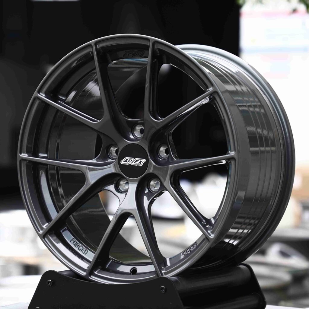 BMW 3 Series F30 wheels – VS-5RS Light Gray 5 Y-Spoke (APEX VS-5RS-Style), angled view