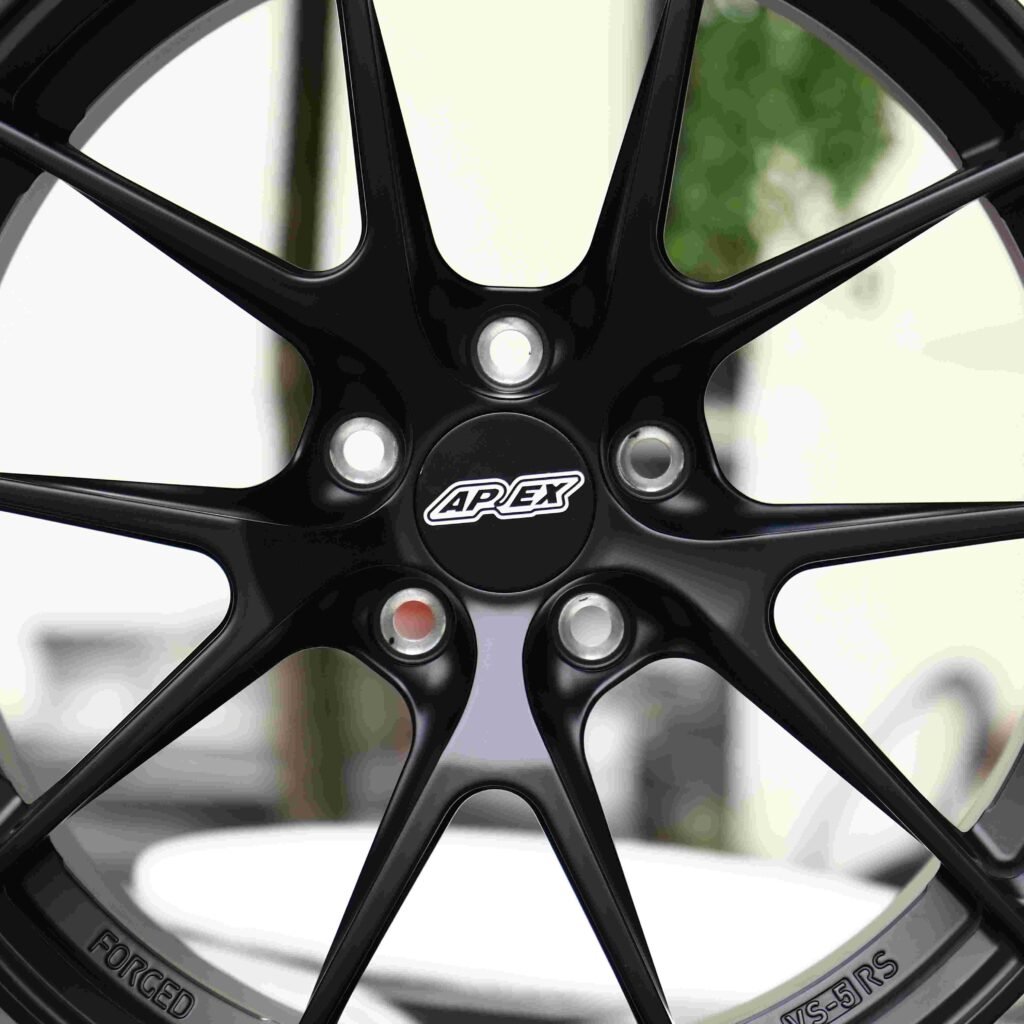 BMW M3 F80 wheels – VS-5RS Matte Silver 5 Y-Spoke (APEX VS-5RS-Style), lip and barrel detail